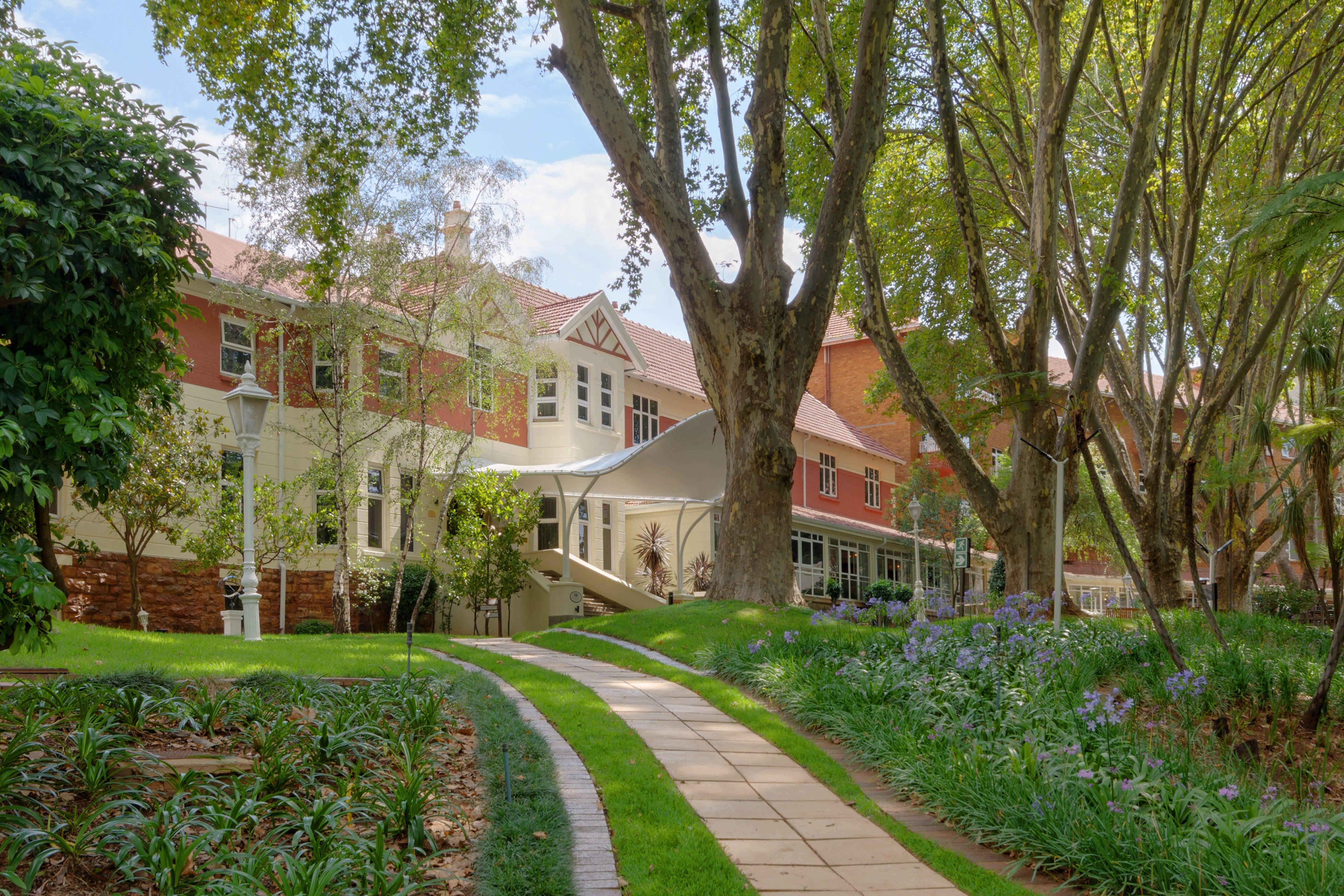 Holiday Inn - Johannesburg Sunnyside Park By Ihg Joanesburgo Exterior foto