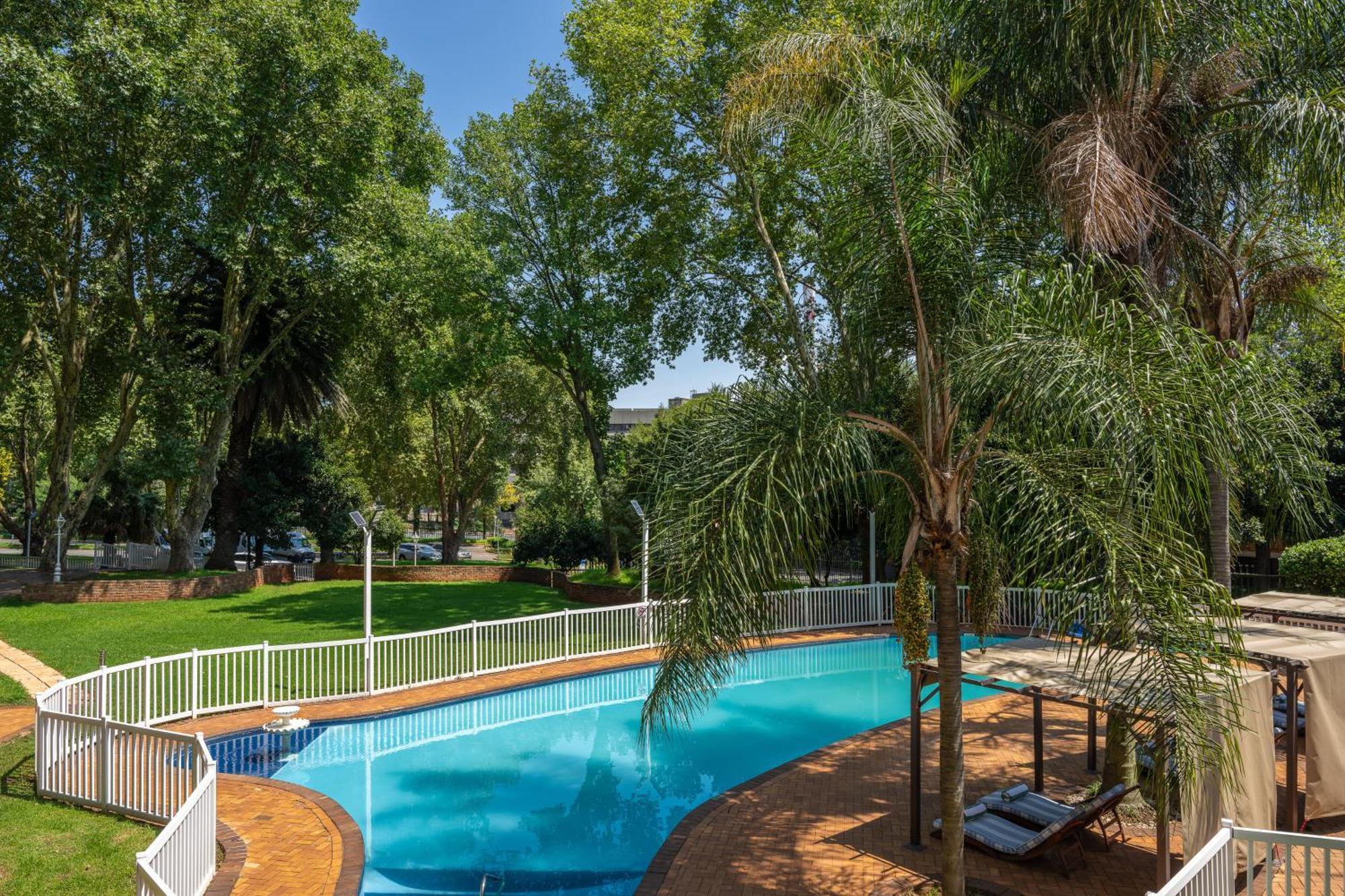 Holiday Inn - Johannesburg Sunnyside Park By Ihg Joanesburgo Exterior foto