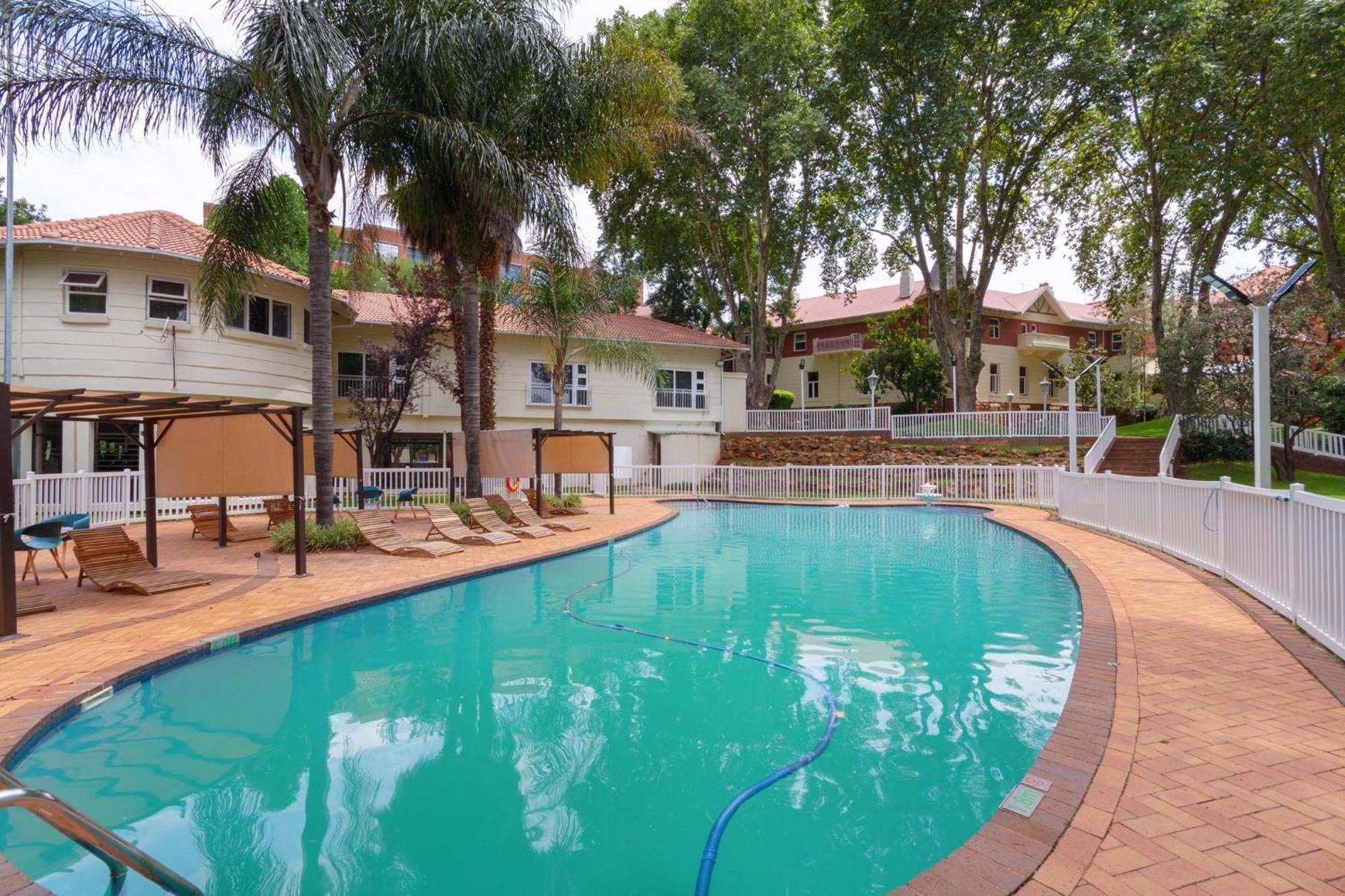 Holiday Inn - Johannesburg Sunnyside Park By Ihg Joanesburgo Exterior foto